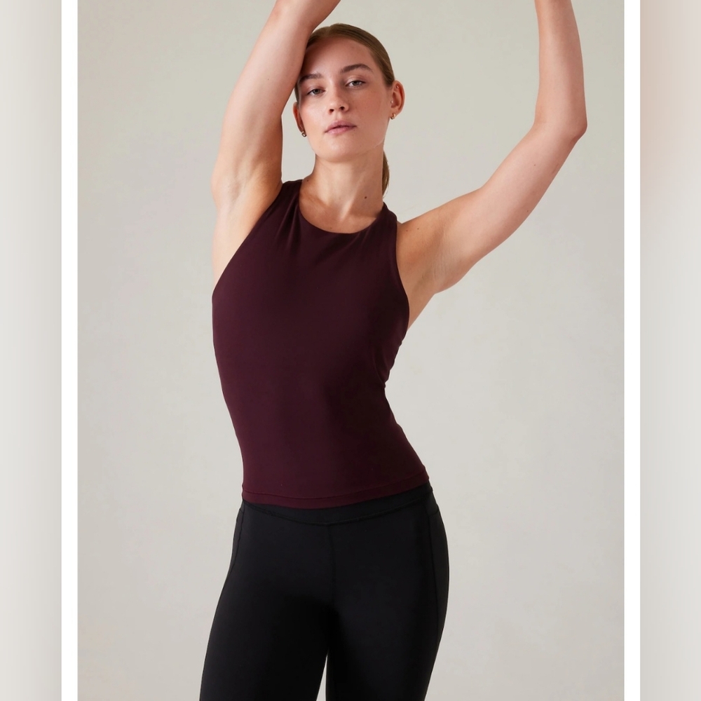 Athleta Transcend Built In Bra Tank